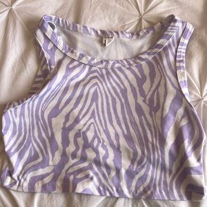 purple/white tank top